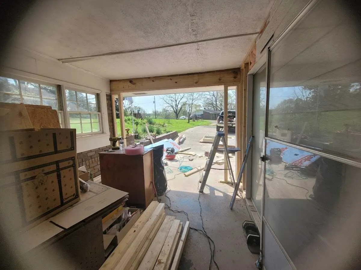 Air movers and dehumidifier for Drying & Dehumidification in Georgetown